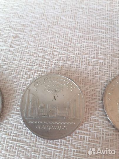 Монеты 5 рублей СССР (две 1989г., одна 1991г.)