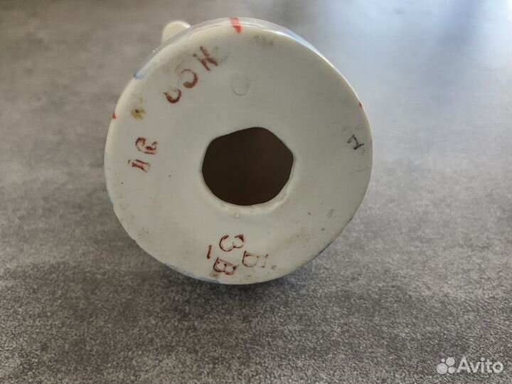 Форфоровая статуэтка «Певунья»