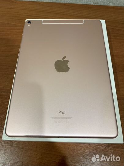 iPad Pro 9.7 2015 LTE (c SIM) 256 Гб