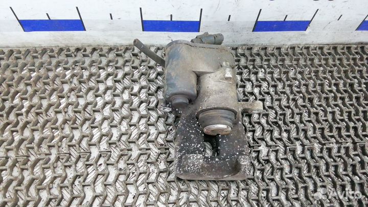 Суппорт задний левый Volkswagen Passat B6 2007