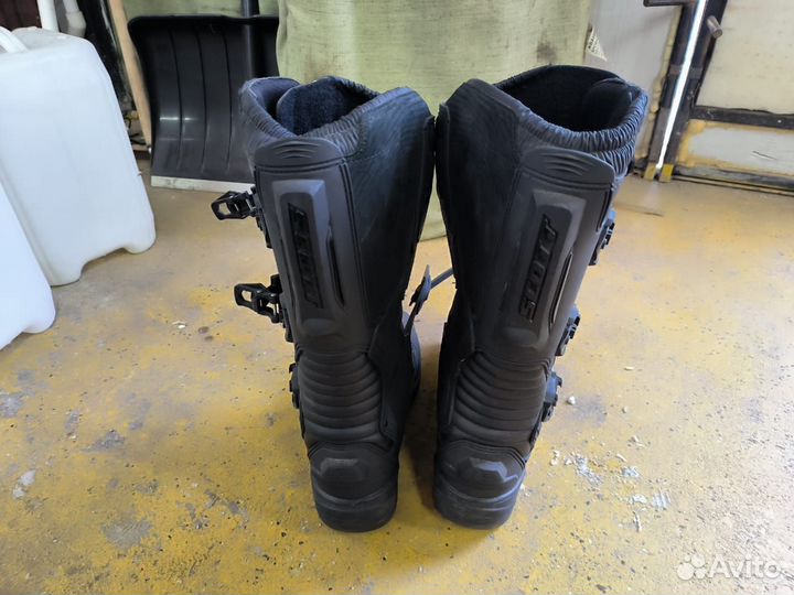 Мотоботы кроссовые