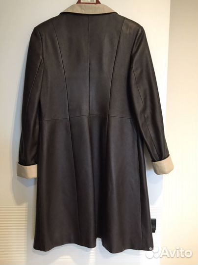 Плащ женский кожаный. Темно-коричневый. 46 р