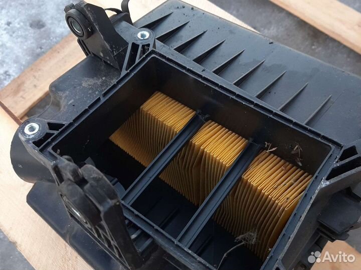 Корпус воздушного фильтра Киа Рио 2 2006-2011 1.4i