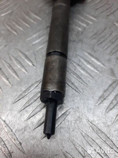 Форсунка Citroen C4 1.6 9HZ 2008