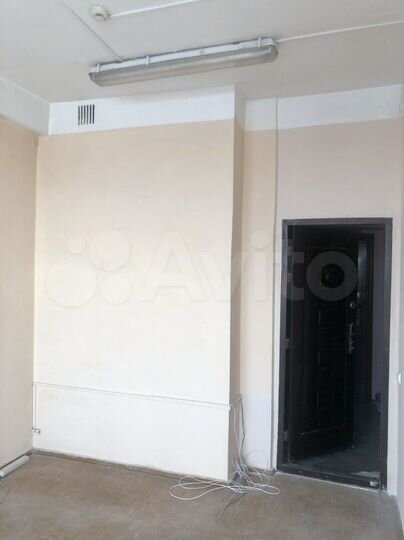 Любые услуги, офис, 11м²