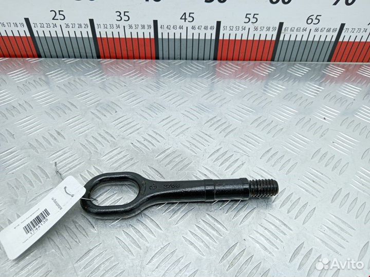 Крюк буксировочный для Volkswagen Touran 1