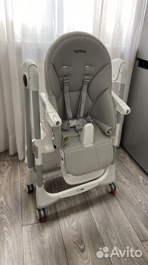 Стульчик для кормления peg perego