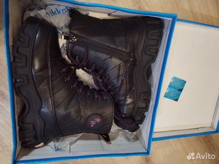 Ботинки демисезонные для девочки 35