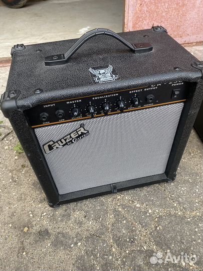 Комбоусилитель