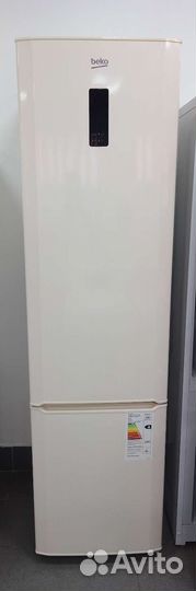 Холодильник веко