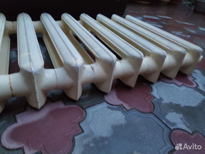 Батарея чугунная 9 секционная в идеале