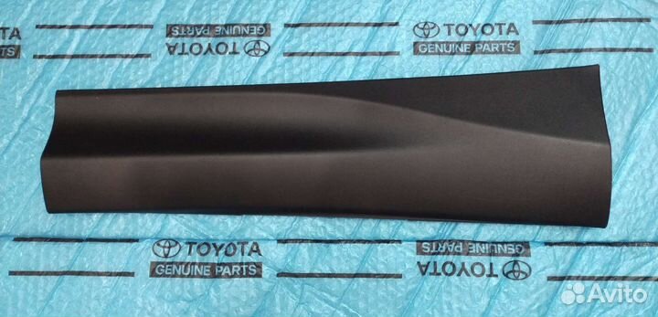 Молдинг задней двери Rav 40 левый 2013-2015