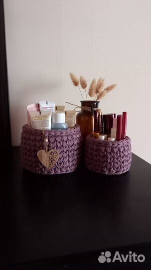 Набор из двух корзин из трикотажной пряжи