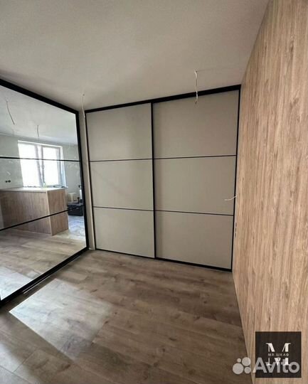 Красивый шкаф купе