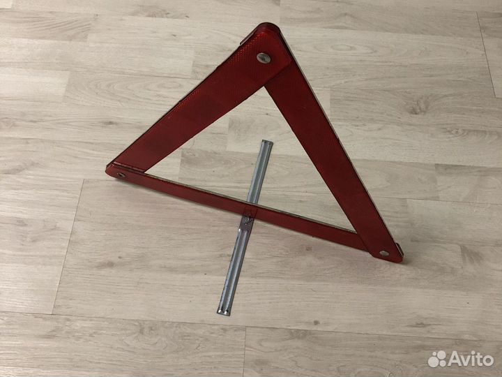 Знак аварийной остановки