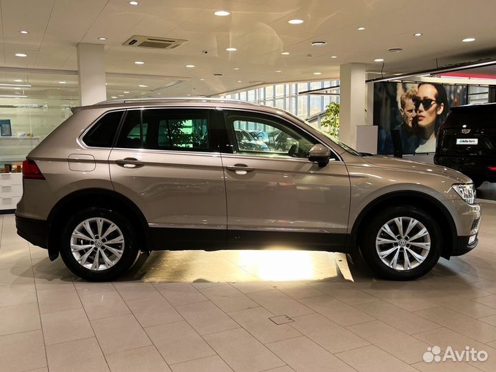 Volkswagen Tiguan 2.0 AMT, 2017, 81 200 км