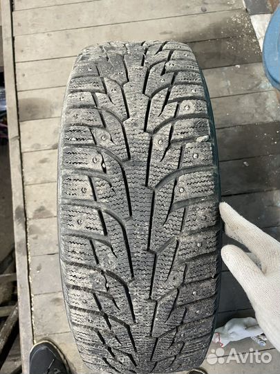 Hankook Winter I'Pike 205/55 R16