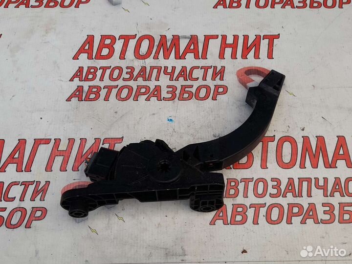 Педаль газа Киа Соренто 2 хм