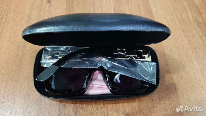 Солнцезащитные очки женские новые