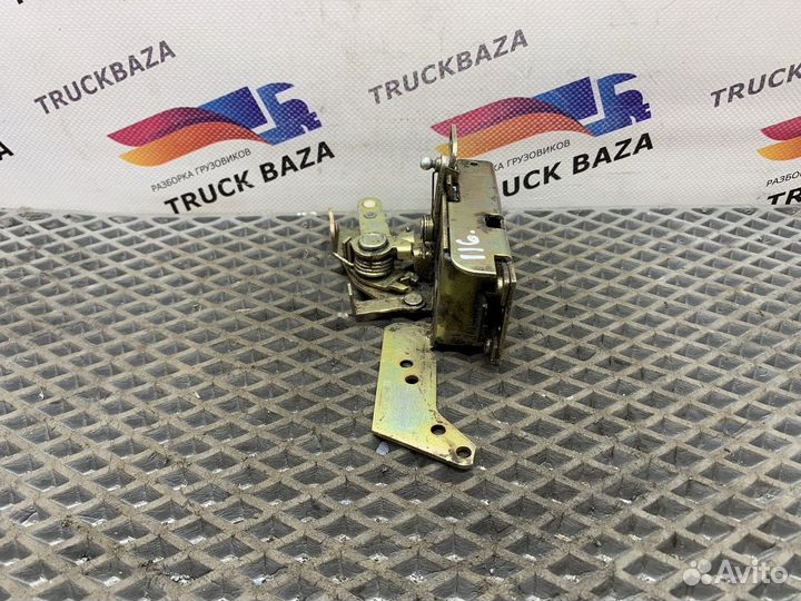 81626806143 Замок двери левой