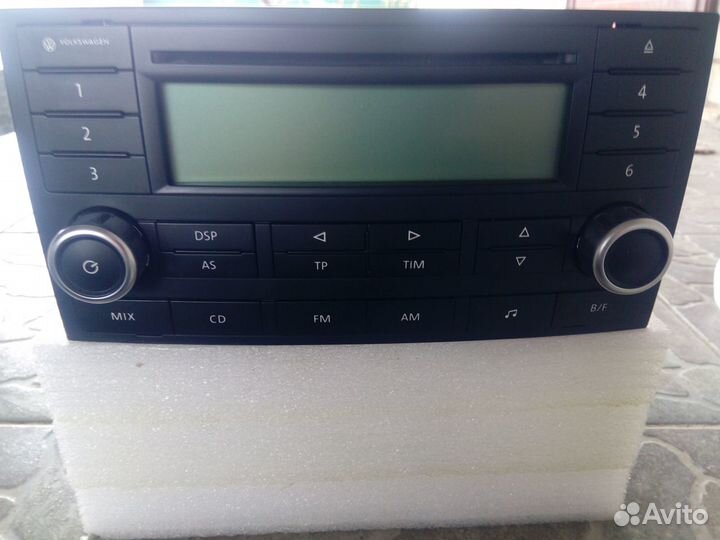 Штатная магнитола delta от VW touareg GP 2010 г