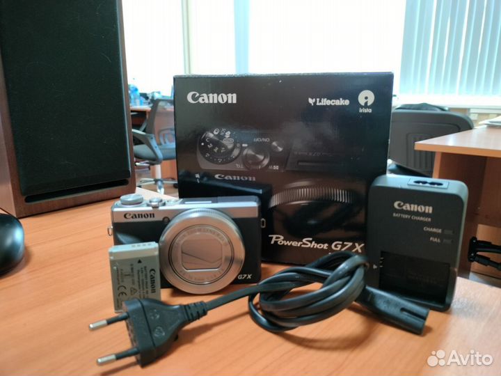 Камера Canon PowerShot G7X Mark III