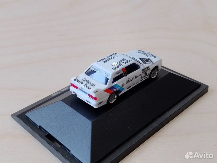 BMW 3er E30 (1982-1994) M3 №16 / 3533