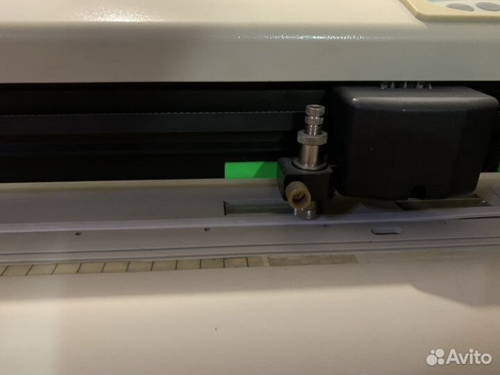 Режущий плоттер
