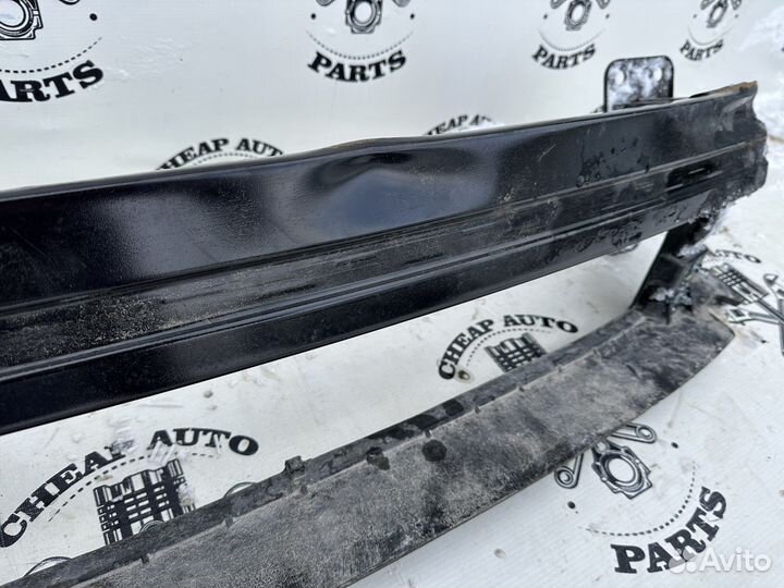 Железный усилитель бампера Hyundai Creta Дефект