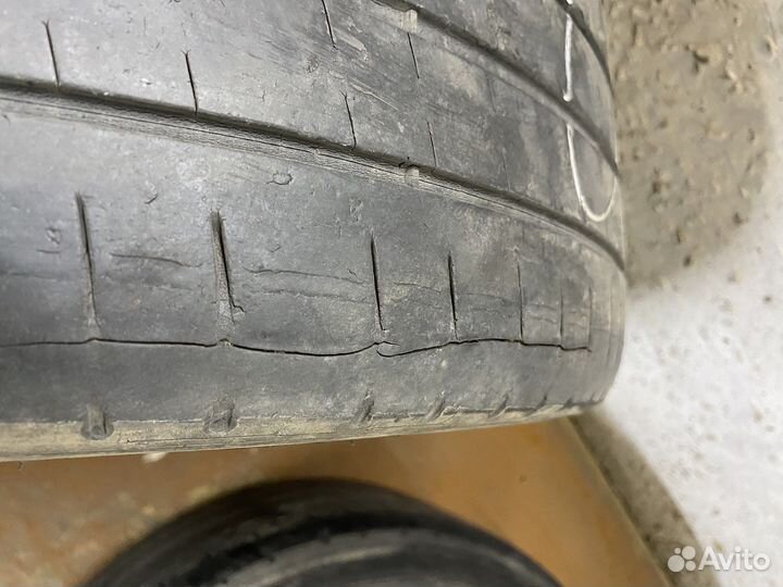 Michelin Pilot Super Sport 245/35 R18