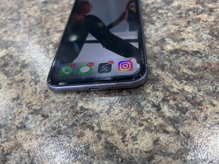 iPhone 11, 64 ГБ