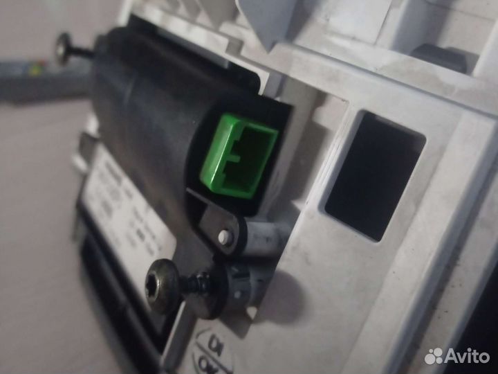 Приемник блока управления бесключевого доступа