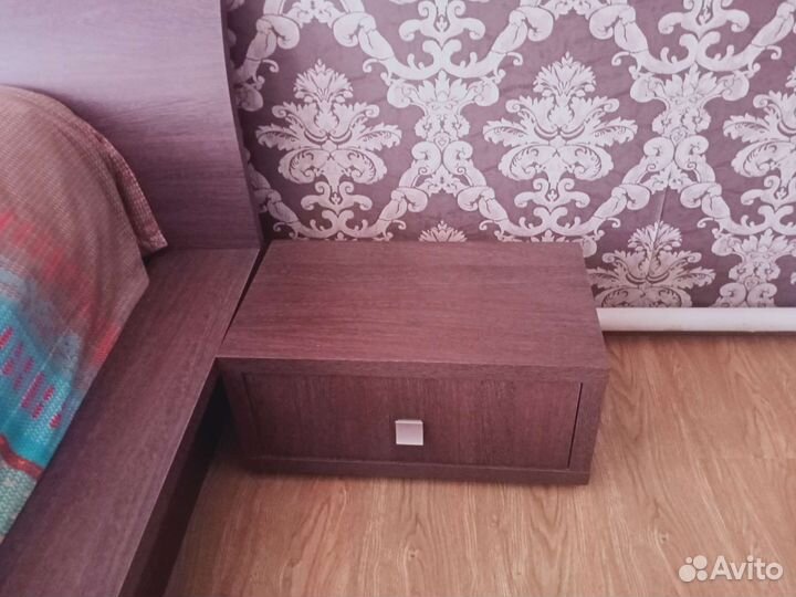 Спальный гарнитур б/У