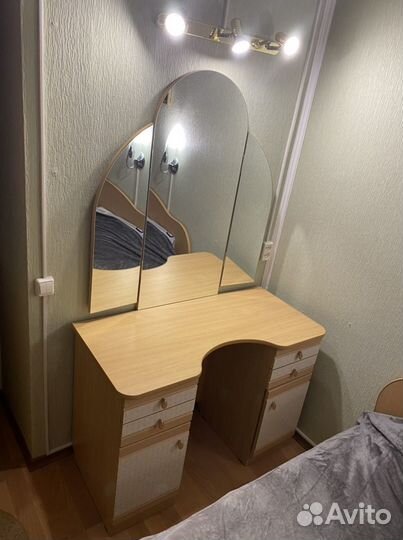 Продам Мебель