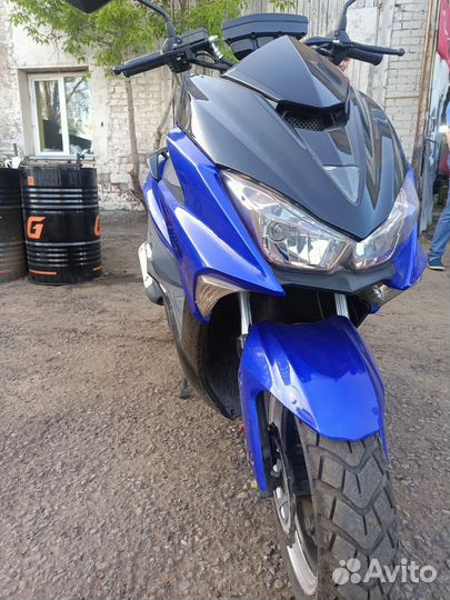 Скутер ARC 125