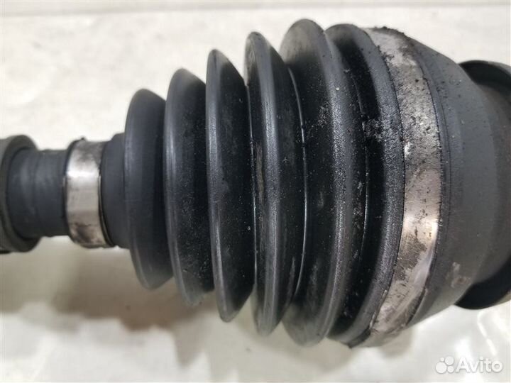 Привод передний правый Toyota Harrier AVU65W