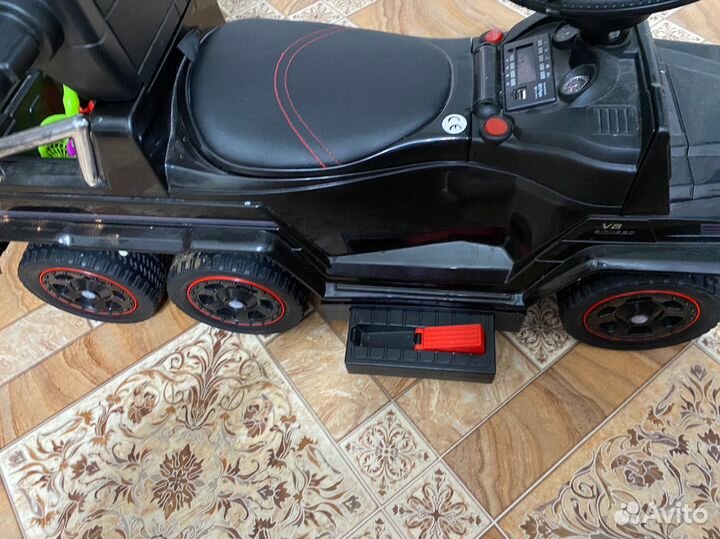 Детский электромобиль mercedes бу