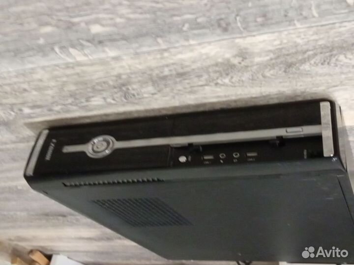 Продам компьютер, монитор, клавиатуру и мышку