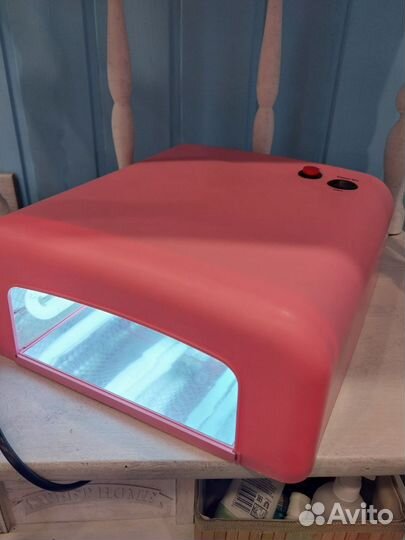 Лампа для ногтей