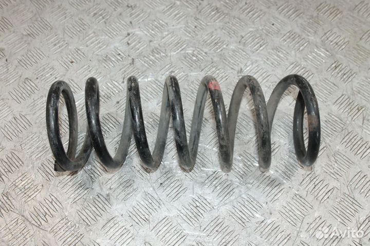 Пружина передняя Toyota Mark Chaser 90 100