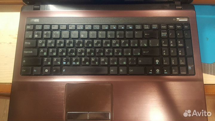 Ноутбук asus