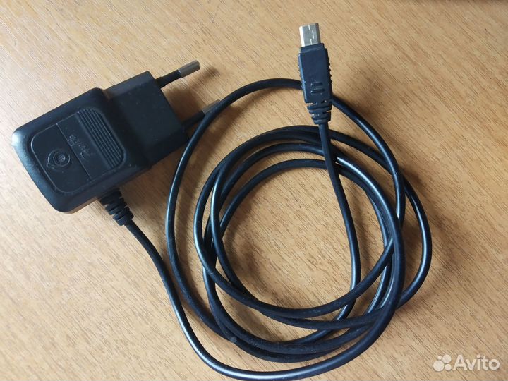 Зарядка к телефону 50 р