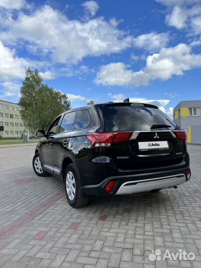 Mitsubishi Outlander 2.0 CVT, 2019, 110 000 км