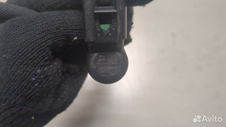 Форсунка топливная Skoda Octavia (A5), 2010