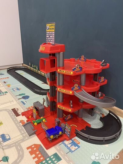 Трек парковка Полесье