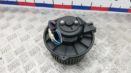 Моторчик печки volvo V40 VW (SBE12KK01)