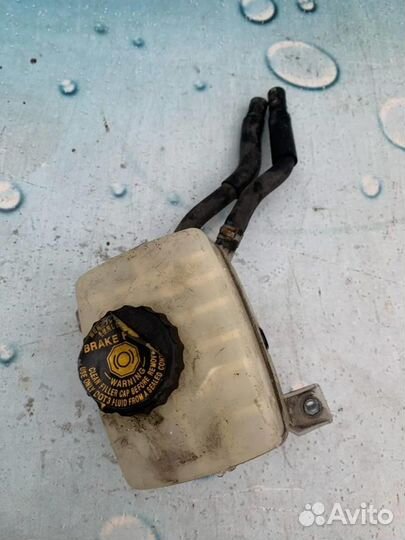 Бачок гидроусилителя руля 132311-40500