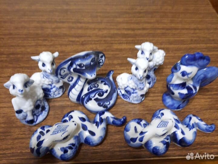 Статуэтки гжель