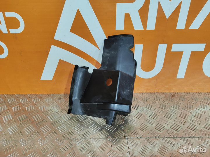 Дефлектор радиатора правый Tank 500 1 2021-Нв