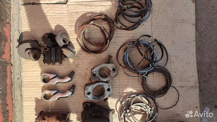 Продам запчасти к мотоциклу Урал